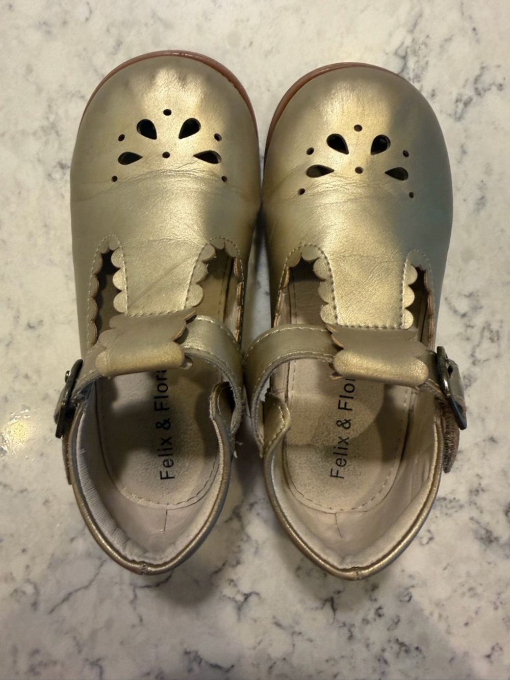 Felix & Flora Girls' Metallic Gold Dress Mary Jane Shoes